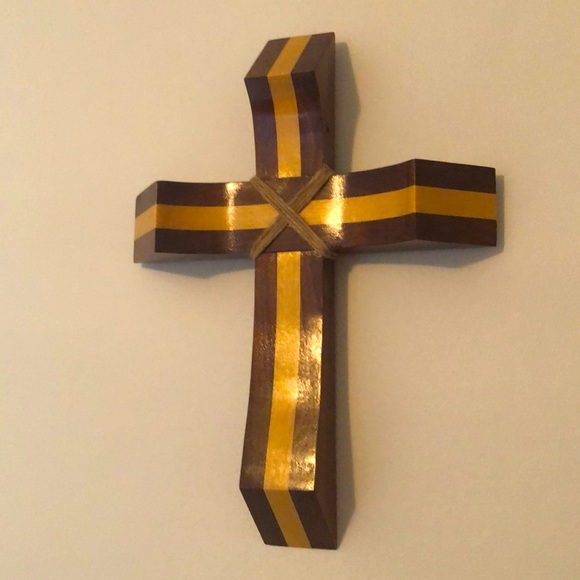 Cross - Picture 3 of 3